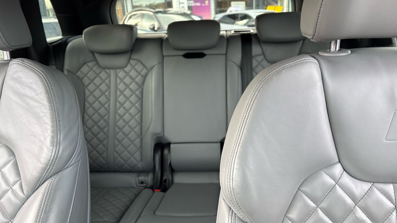 Audi Q5 40 TDI Quattro Edition 1 5dr S Tronic Diesel Estate